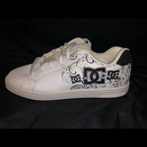 DC Women’s Black/White Sneakers